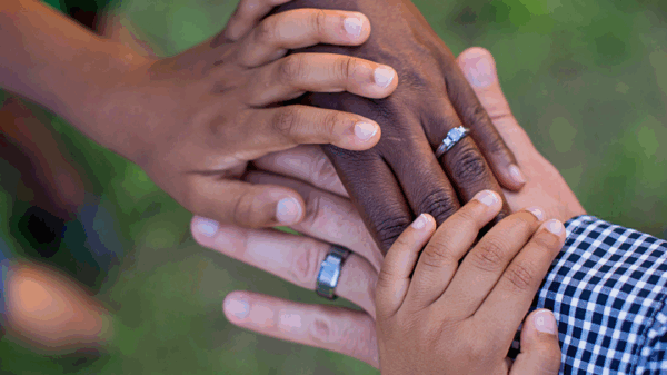 Family gathered. Stop the spread of COVID-19 in Hawaii's prisons and jails