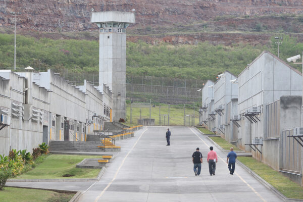 hawaii prison