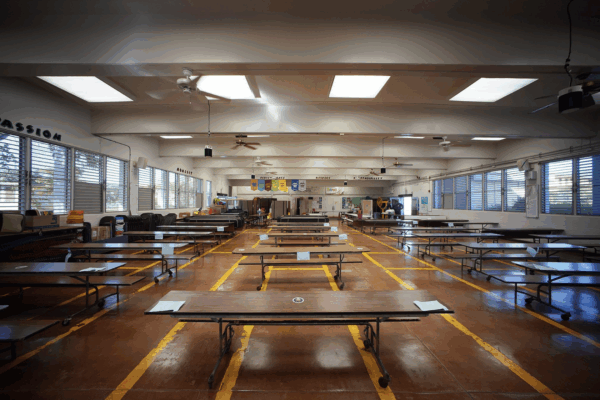 A cafeteria at Honowai Elementary School in Waipahu. (Cory Lum/Civil Beat/2021)